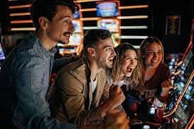 Antarmuka platform bimabet menampilkan pilihan permainan sports dan casino